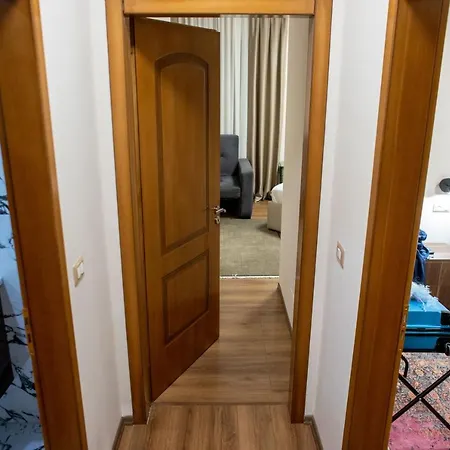 Terra'vista Deluxe Homestay Tirana